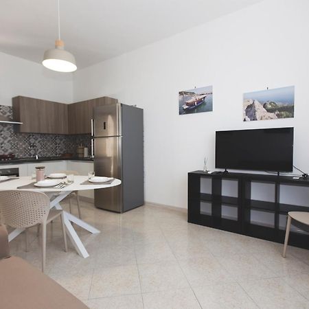 Brecchembe - Holiday Home In The Center Of Lacco Ameno Lacco Ameno  Esterno foto